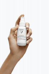 Capital Soleil UV-AGE DAILY Невесомый солнцезащитный флюид для лица против признаков фотостарения SPF 50+, 40 мл - Фото 7