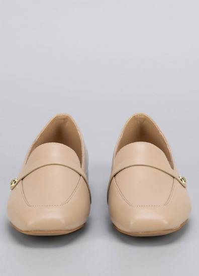 Лоферы женские