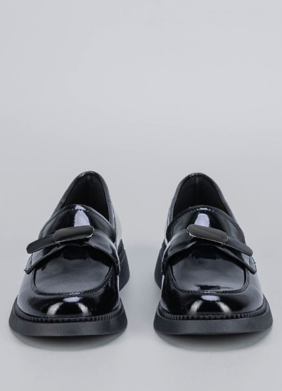 Лоферы женские