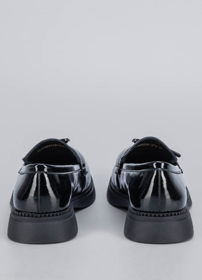 Лоферы женские