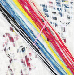 Вышивка крестиком на пластиковой канве «Единорог» - Фото 3