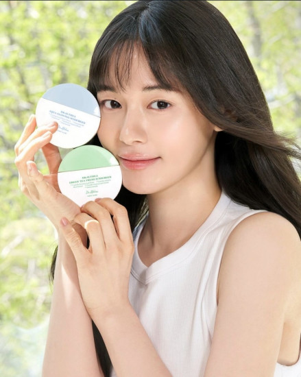 Освежающий солнцезащитный крем для лица SPF50+ PA++++ «Green Tea»