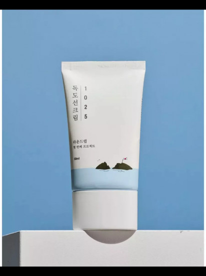 Крем для проблемной кожи лица с морской водой солнцезащитный «1025 Dokdo Sunscreen» SPF50+ PA++++