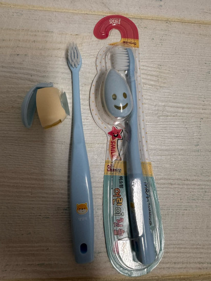 Детская зубная щётка с чехлом «Smile»