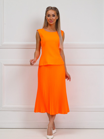 Костюм женский