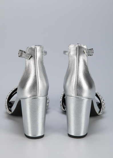 Босоножки женские