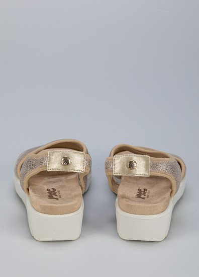 Босоножки женские