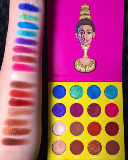 Палетка теней для век «Masquerade Mini Palette»