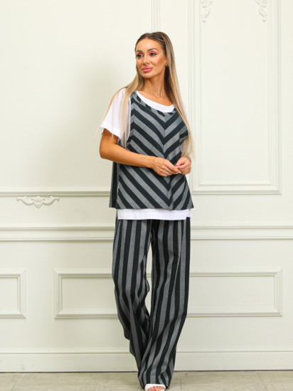 Костюм женский