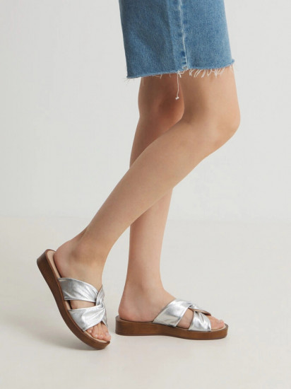 Шлепанцы женские