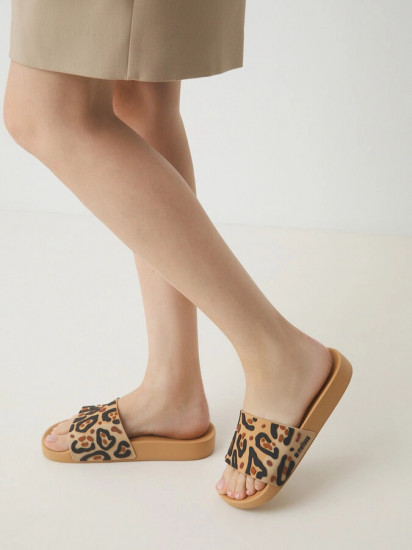 Шлепанцы женские