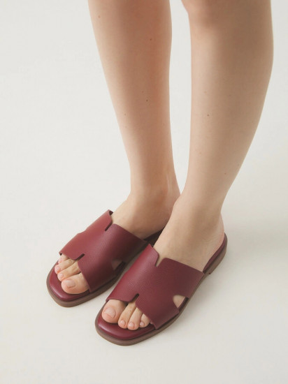 Шлепанцы женские