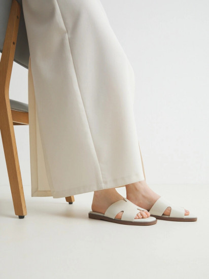 Шлепанцы женские