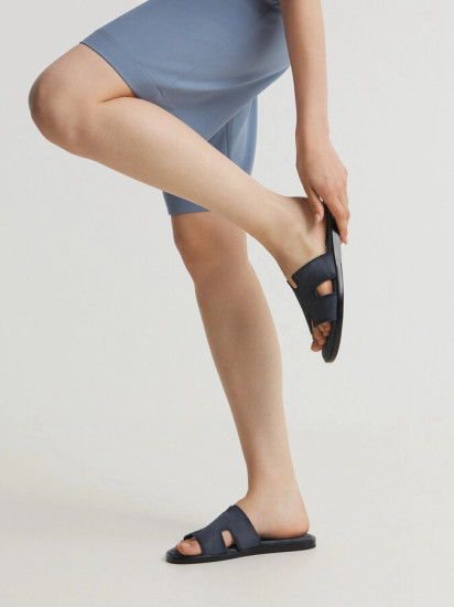 Шлепанцы женские