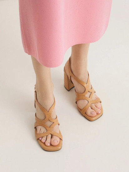 Босоножки женские