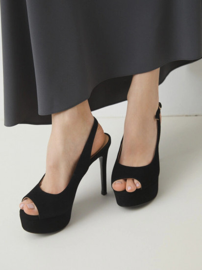 Босоножки женские