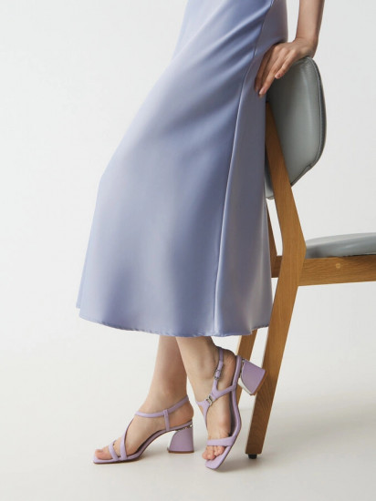 Босоножки женские