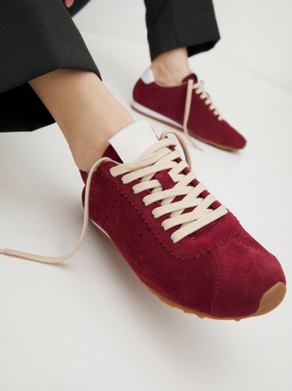 Кроссовки женские