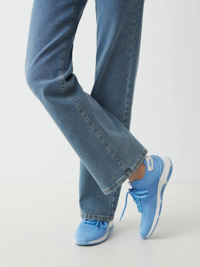 Кроссовки женские