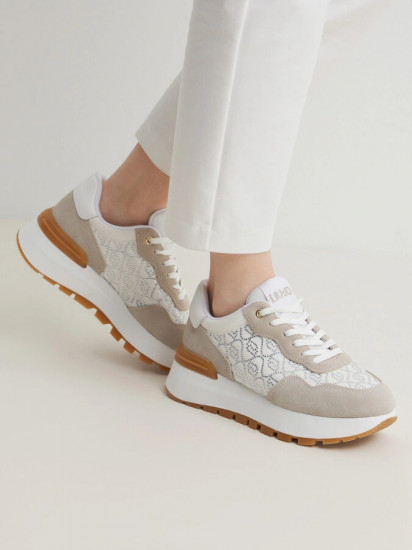 Кроссовки женские