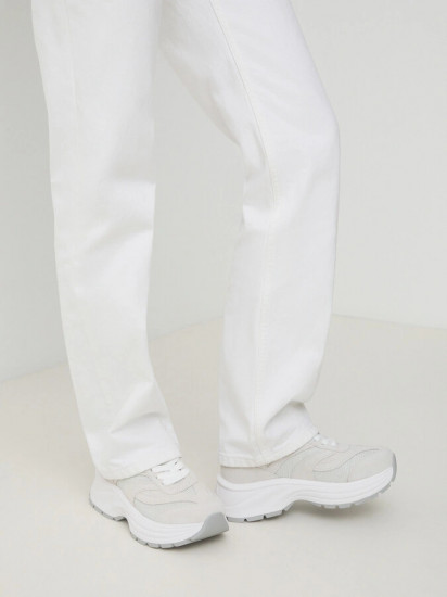 Кроссовки женские