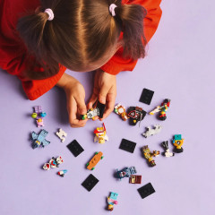 Мини-фигурка «Коллекционер игрушек» - Фото 3