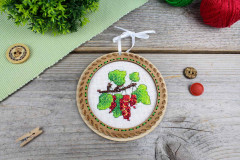 Набор для вышивания на деревянной основе «Дачные ягоды. Смородина» - Фото 2