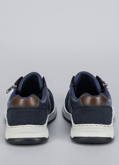 Кроссовки для мужчин