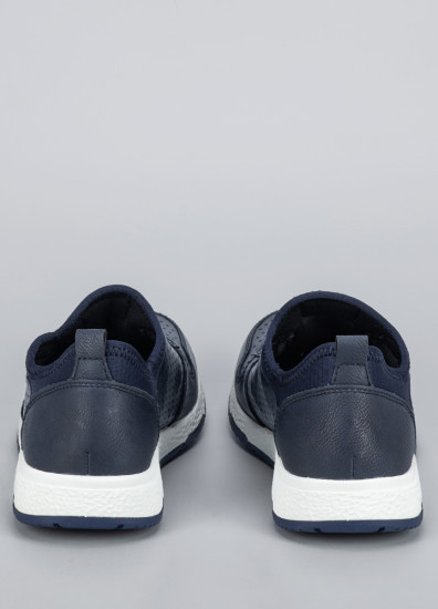 Кроссовки для мужчин