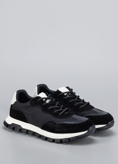 Кроссовки для мужчин