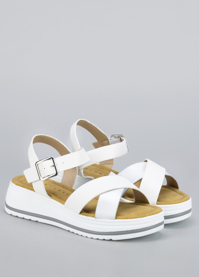 Босоножки для женщин