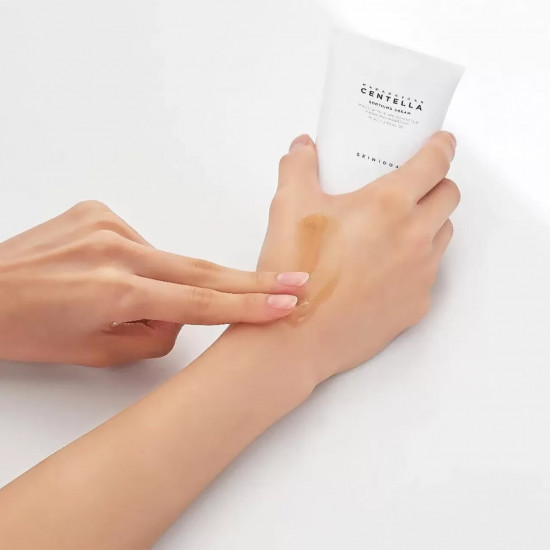 Крем для лица с центеллой охлаждающий защитный «Madagascar Centella Soothing Cream»