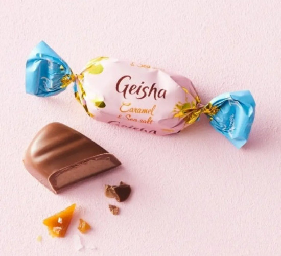 Конфеты из молочного шоколада с соленой карамелью «Geisha. Caramel and Sea Salt»