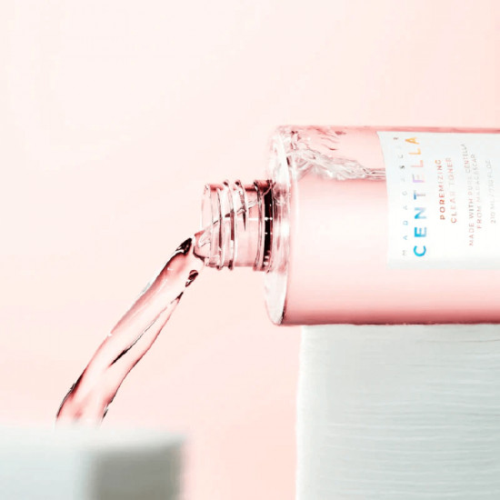 Тоник для сужения пор лица с центеллой «Madagascar Centella Poremizing Clear Toner»