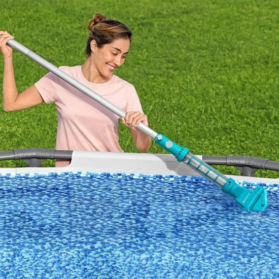 Пылесос ручной аккумуляторный для чистки бассейна AquaSurge