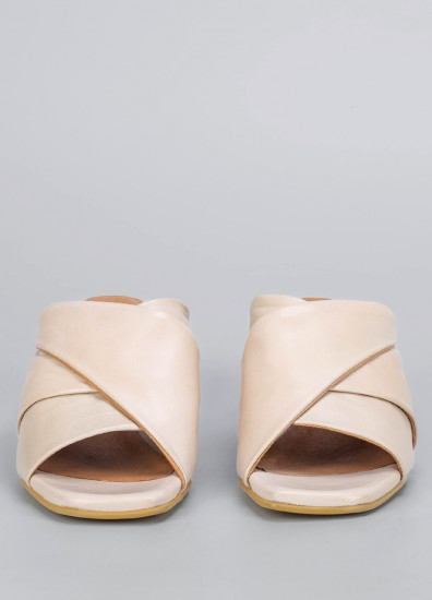 Шлепанцы для женщин