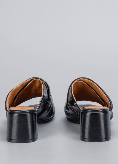 Шлепанцы для женщин