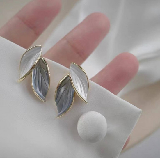Серьги женские