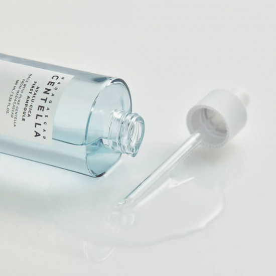 Стартер-ампула для лица с центеллой увлажняющая «Madagascar Centella Hyalu-Cica First Ampoule»