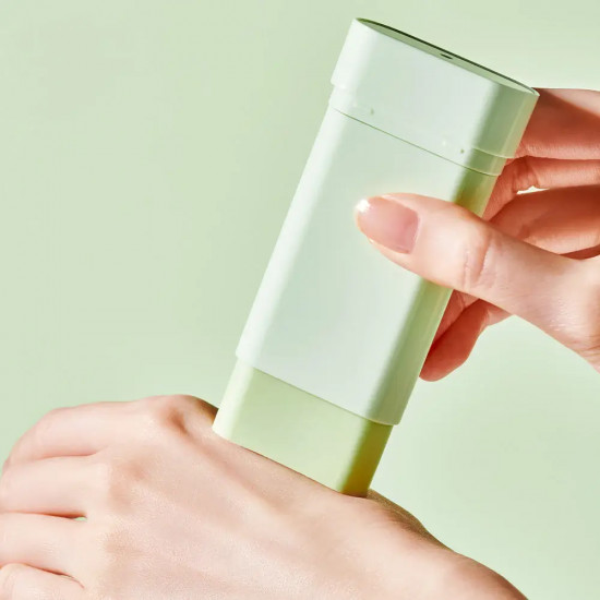 Стик для лица солнцезащитный с охлаждающим эффектом «Cica Cooling Sun Stick SPF 50+ PA++++»