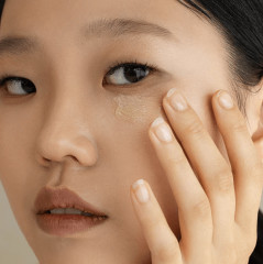 Сыворотка для век «Revive Eye Serum: Ginseng+Retinal» - Фото 2