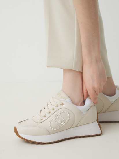 Кроссовки женские