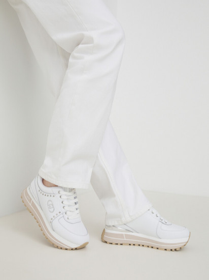 Кроссовки женские