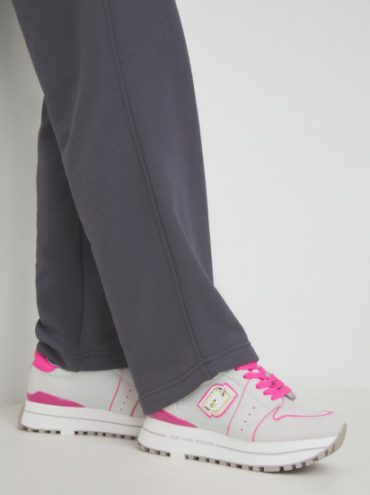 Кроссовки женские