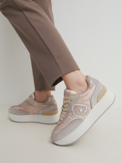 Кроссовки женские