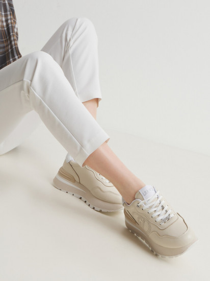 Кроссовки женские