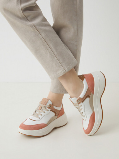 Кроссовки женские