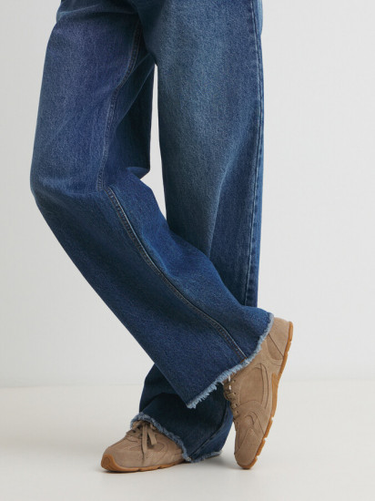 Кроссовки женские