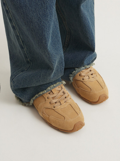 Кроссовки женские