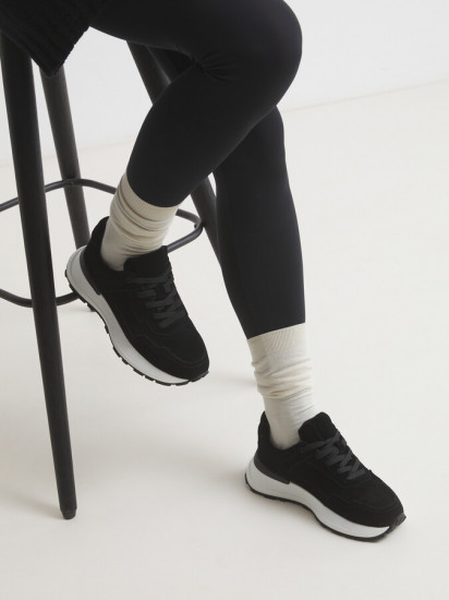 Кроссовки женские